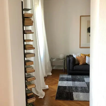 Porta Venezia Apartment Milan