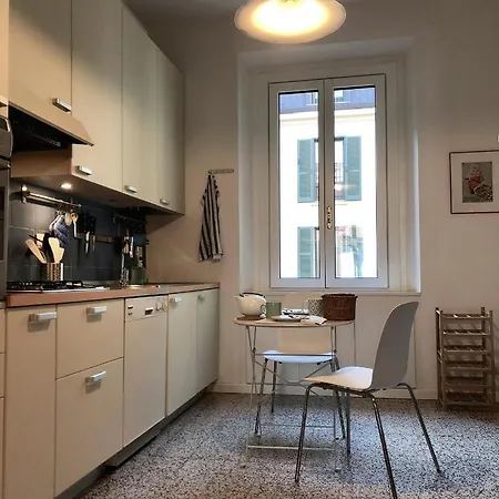 Porta Venezia Apartment