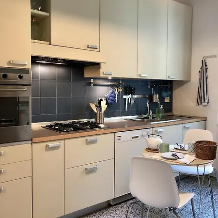 Porta Venezia Apartment *